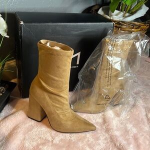 Marc fisher boots